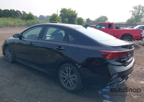 2022 Kia Forte Gt-Line из США, поврежденный, VIN 3KPF54AD8NE488066